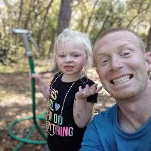 Meet your Posher, Collin